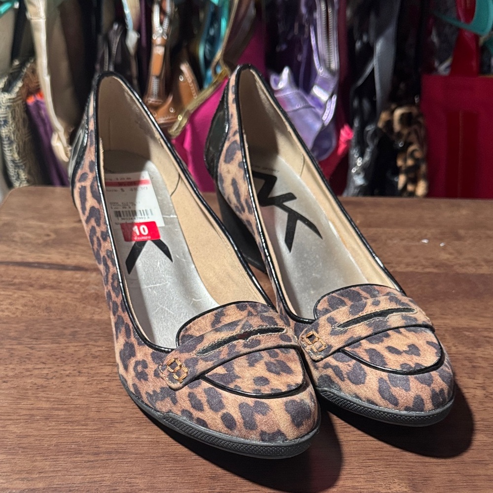 Anne Klein sport Brown Leopard Print Heels